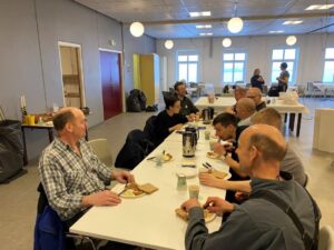 Arbeiði nýggj vesir