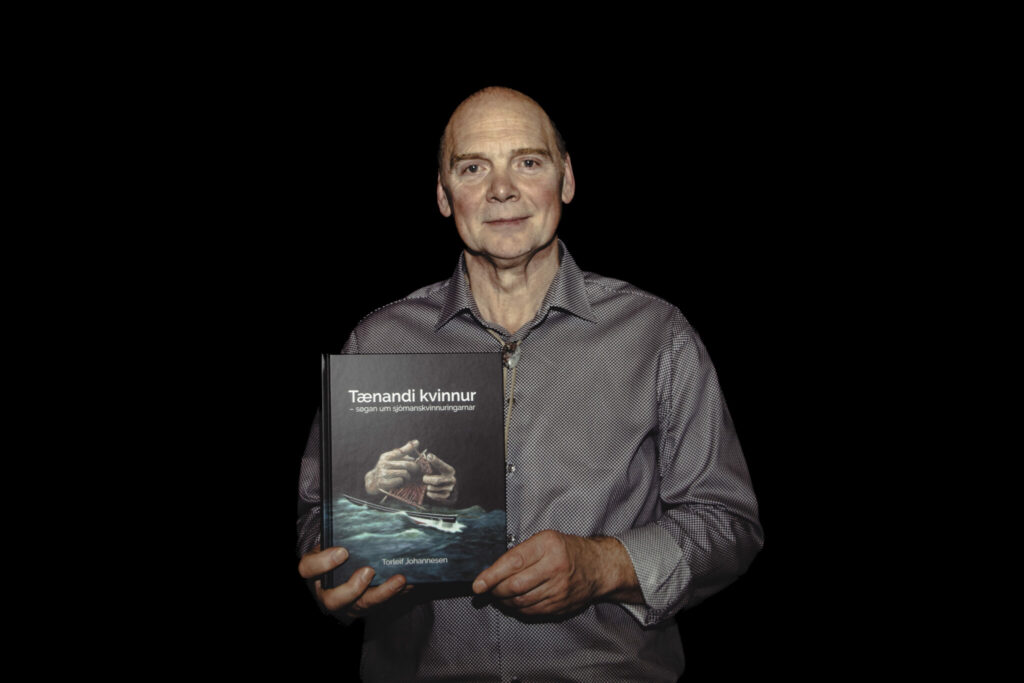 Bókin Tænandi kvinnur